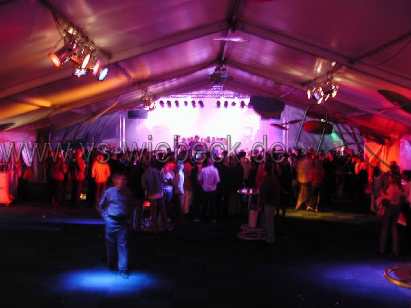 Großraumzelte und Sonderzelte mieten