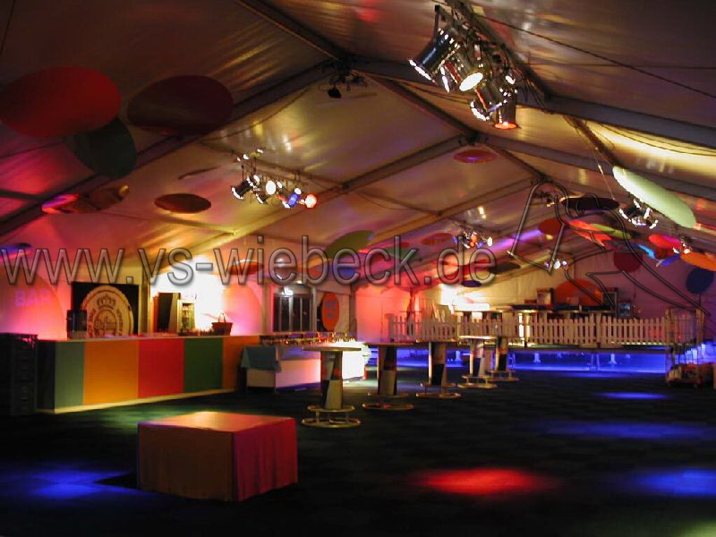 Großraumzelte und Sonderzelte mieten